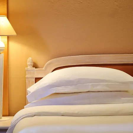 La Mandarine Hotel
