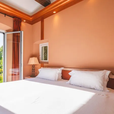 La Mandarine Tropez ホテル
